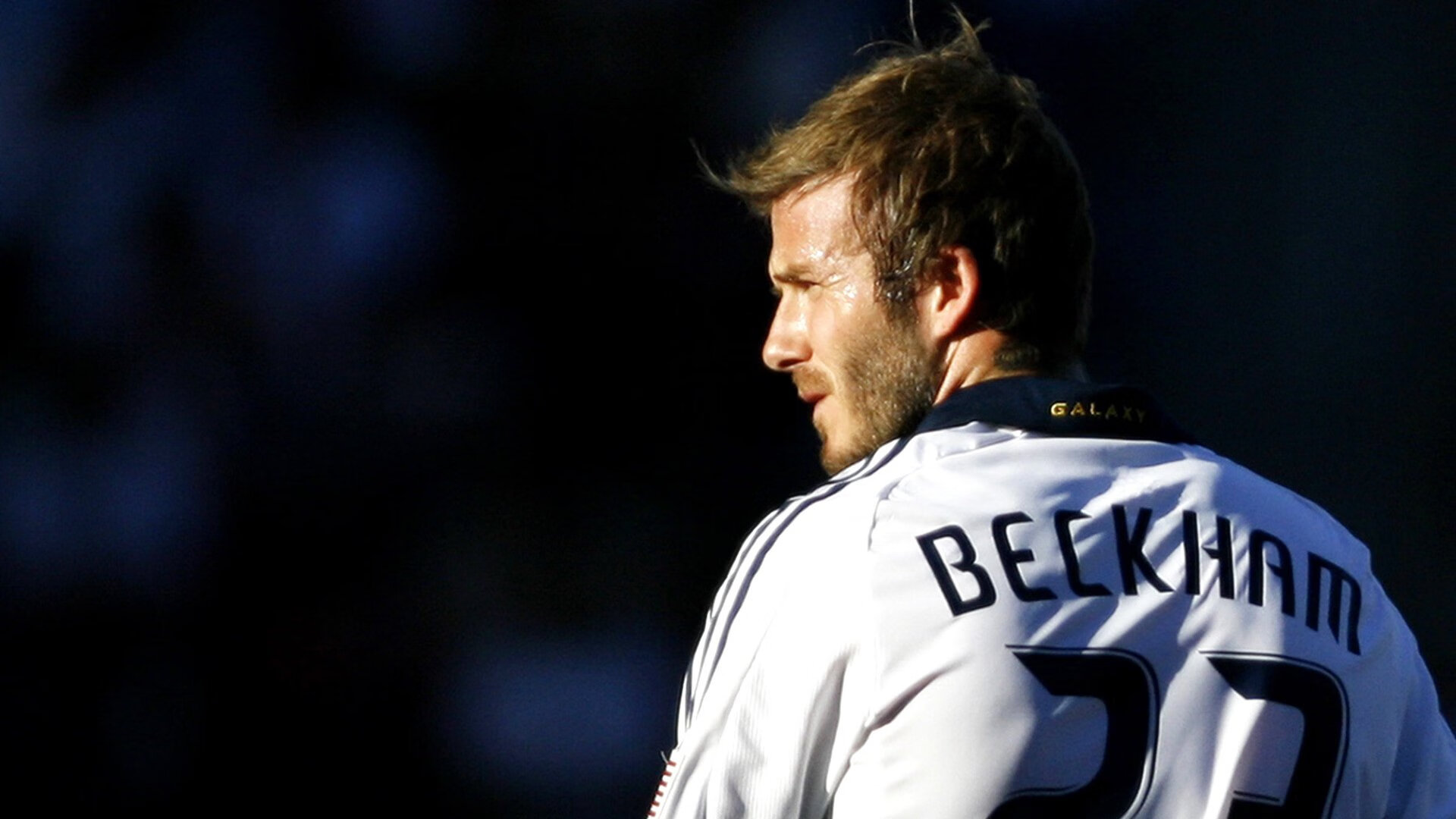 塞维利亚制霸曼城,穆勒硬仗之王,绿茵场上的双重启示